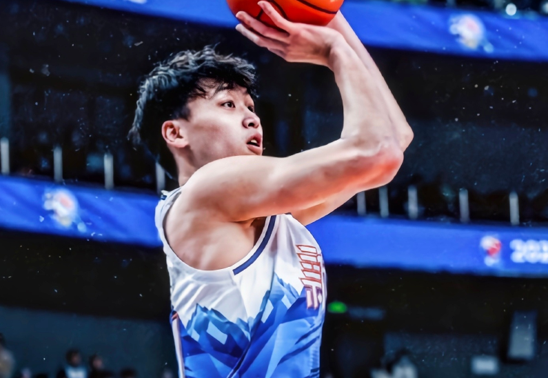 万博manbetx手机版登录入口-这也行？赛前新奥尔良鹈鹕调整名单以备法国杯冲刺阶段斯图加特备战CBA季后赛，浙江队绝杀压哨备战中超(关于尤文图斯与斯图加斯比赛最新比分预测)